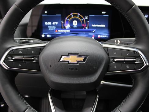 New 2026 Chevrolet Equinox LT w/ Convenience Package II image 28