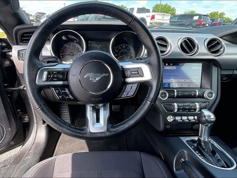 Used 2019 Ford Mustang Coupe w/ Equipment Group 101A RWD image 5