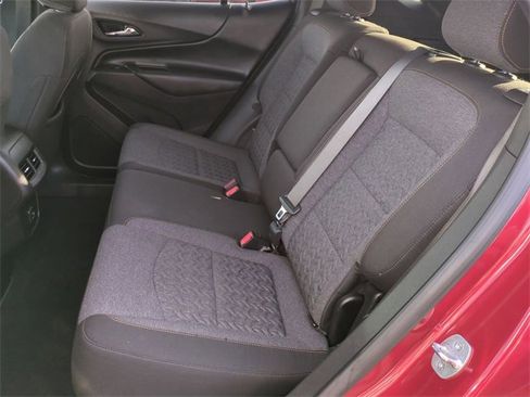 Certified 2022 Chevrolet Equinox LT image 24