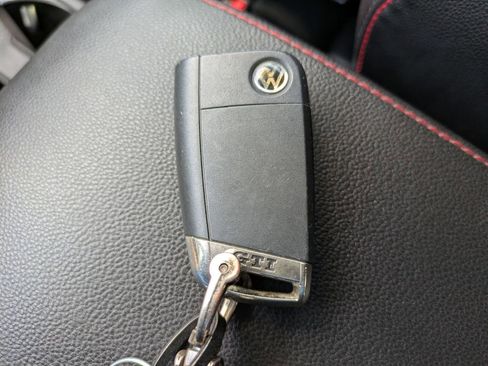 Used 2018 Volkswagen GTI S image 29