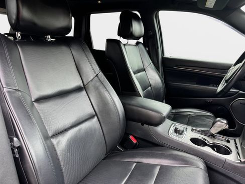 Used 2018 Jeep Grand Cherokee High Altitude AWD/4WD image 10
