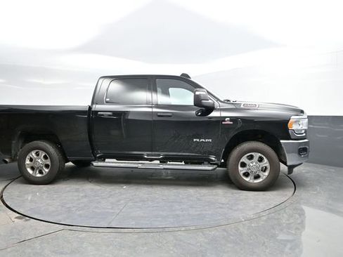 Used 2024 RAM 2500 Big Horn image 12