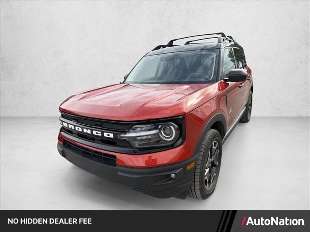 Used 2023 Ford Bronco Sport Outer Banks AWD/4WD image 1