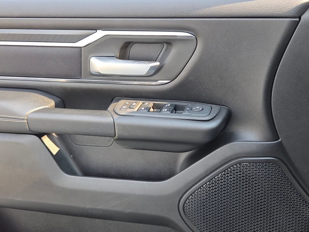 Used 2025 RAM 1500 Big Horn AWD/4WD image 27