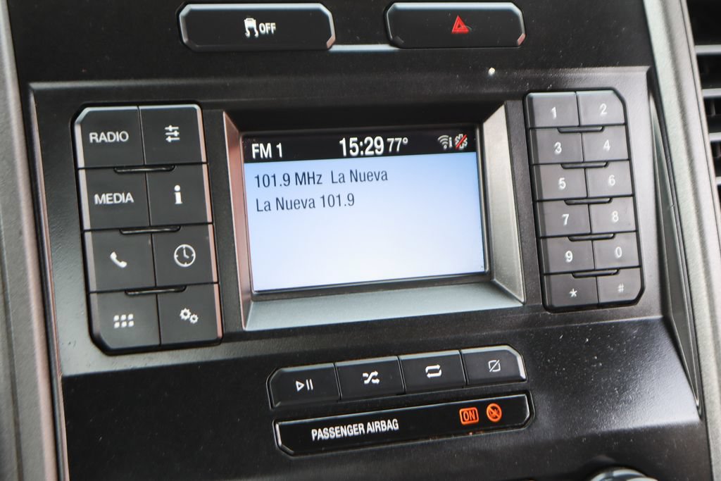 Used 2020 Ford F550 4x4 Regular Cab Super Duty image 29