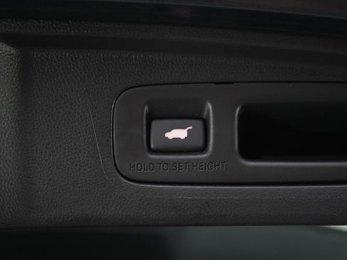 Used 2024 Honda CR-V EX-L image 17
