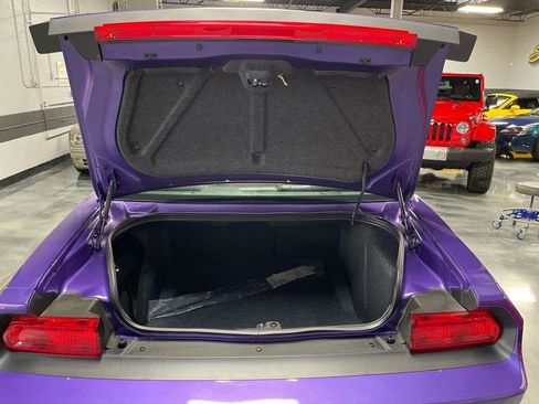 Used 2010 Dodge Challenger SRT8 w/ SRT Option Group II image 49