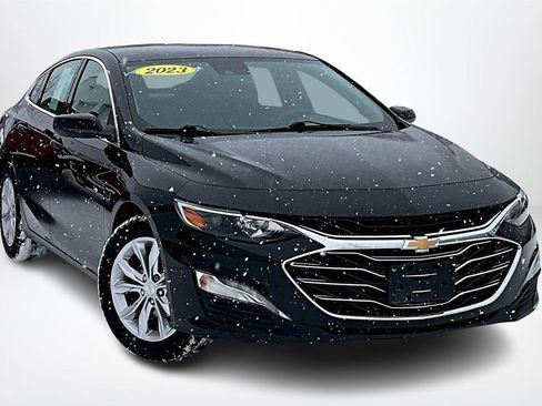 Used 2023 Chevrolet Malibu LT image 3