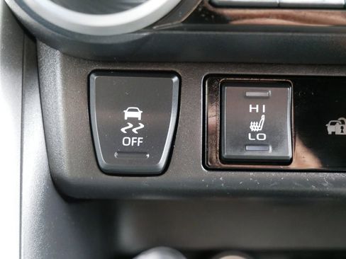 Certified 2023 Toyota RAV4 SE w/ Weather & Moonroof Package AWD/4WD image 21
