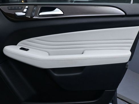 Used 2019 Mercedes-Benz GLE 43 AMG 4MATIC Coupe image 28