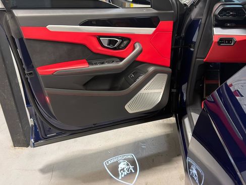 Used 2019 Lamborghini Urus image 15