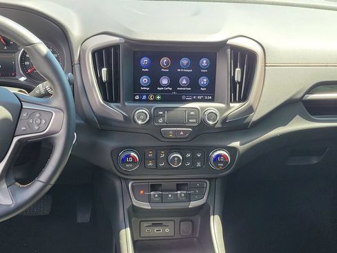 Used 2023 GMC Terrain AT4 AWD/4WD image 18