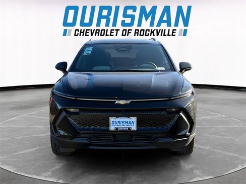 New 2026 Chevrolet Equinox EV LT image 8