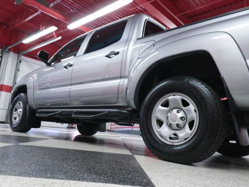 Used 2014 Toyota Tacoma PreRunner w/ SR5 Package image 36