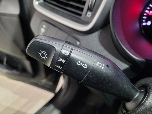 Used 2019 Kia Sorento L image 34