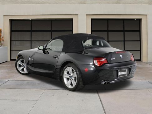 Used 2007 BMW Z4 3.0i image 2