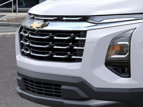 New 2026 Chevrolet Equinox LT AWD/4WD image 13