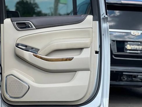 Used 2016 GMC Yukon XL Denali w/ Open Road Package RWD image 18