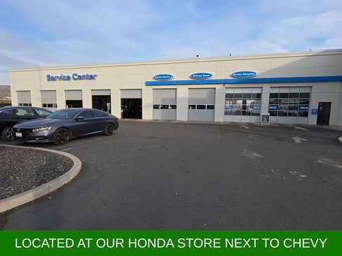 Used 2020 Chevrolet Malibu LT image 43