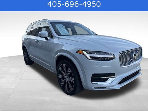 Used 2021 Volvo XC90 T6 Inscription image 2