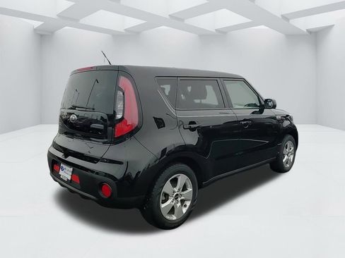 Used 2018 Kia Soul image 5
