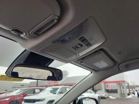 Used 2024 Toyota RAV4 XLE image 30