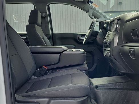 Used 2024 Chevrolet Silverado 1500 W/T w/ Z71 Off-Road Package image 12