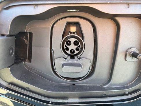 New 2026 Chevrolet Equinox EV RS image 16