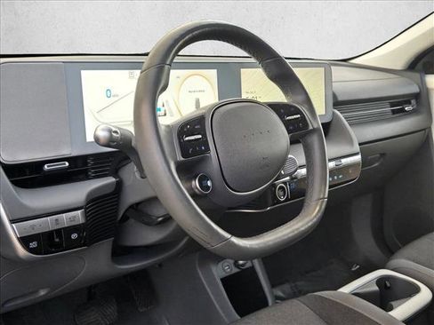 Used 2024 Hyundai Ioniq 5 SEL image 10