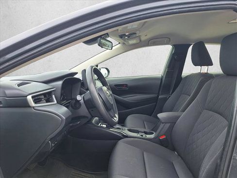 Used 2024 Toyota Corolla LE FWD image 10