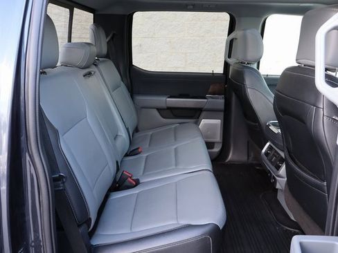 Certified 2022 Ford F150 Lariat w/ Equipment Group 502A High image 36