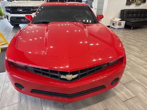 Used 2011 Chevrolet Camaro LS image 3