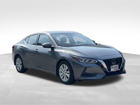 Certified 2025 Nissan Sentra S FWD image 3