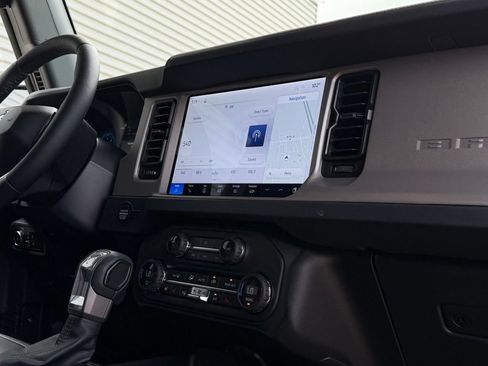 New 2026 Ford Bronco Outer Banks AWD/4WD image 19
