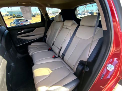Used 2019 Hyundai Santa Fe Limited w/ Cargo Package image 19