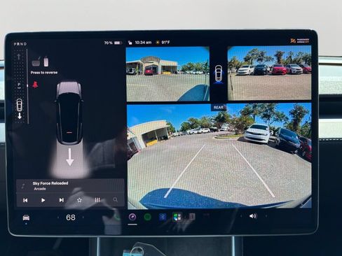 Used 2026 Tesla Model Y 2WD image 26