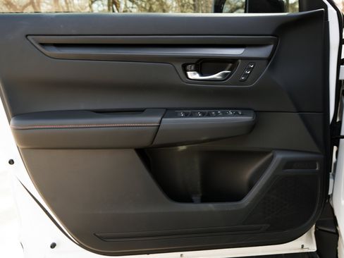 Used 2026 Honda CR-V Sport-L image 37