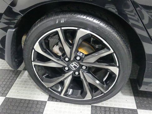 Used 2019 Honda Civic Sport image 16