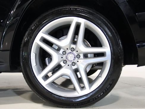 Used 2015 Mercedes-Benz GL 550 4MATIC image 79