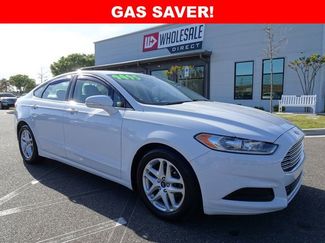 Used 2015 Ford Fusion SE video 1