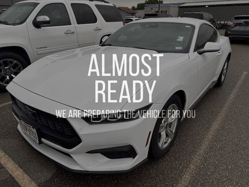 Certified 2024 Ford Mustang Coupe image 2