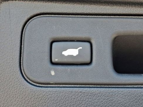 Used 2025 Honda Passport EX-L image 22
