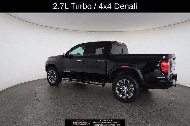 Used 2025 GMC Canyon Denali AWD/4WD image 10
