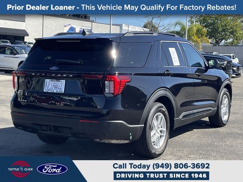 Used 2026 Ford Explorer Active image 6