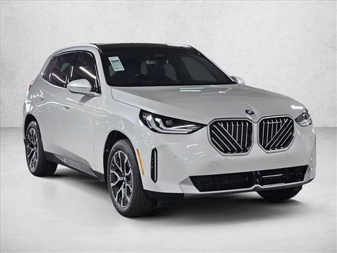 New 2026 BMW X3 xDrive30 w/ Premium Package image 3