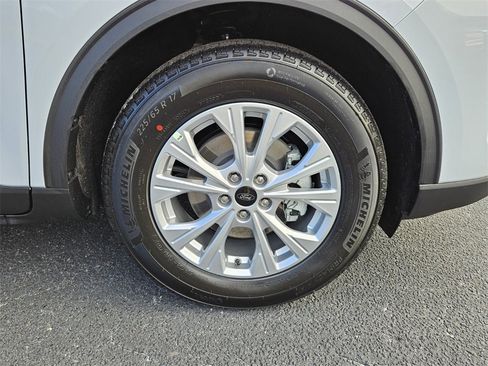 New 2026 Ford Escape Active w/ Cold Weather Package image 15