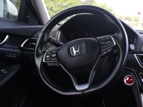 Used 2021 Honda Accord EX-L image 6
