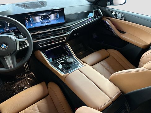 Certified 2025 BMW X6 xDrive40i w/ Parking Assistance Package image 24