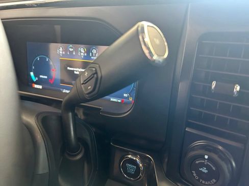 Used 2025 Ford F350 Lariat w/ Lariat Ultimate Package AWD/4WD image 9