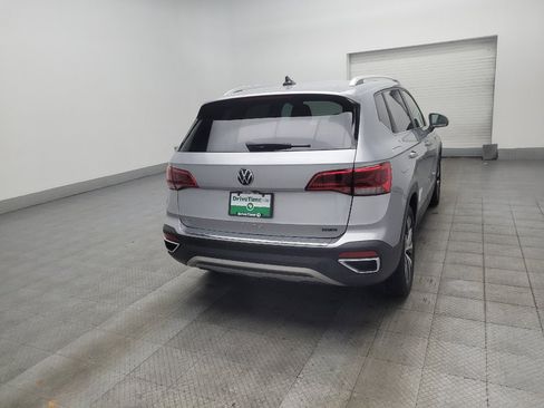 Used 2022 Volkswagen Taos SE w/ IQ.Drive SE Package AWD/4WD image 9